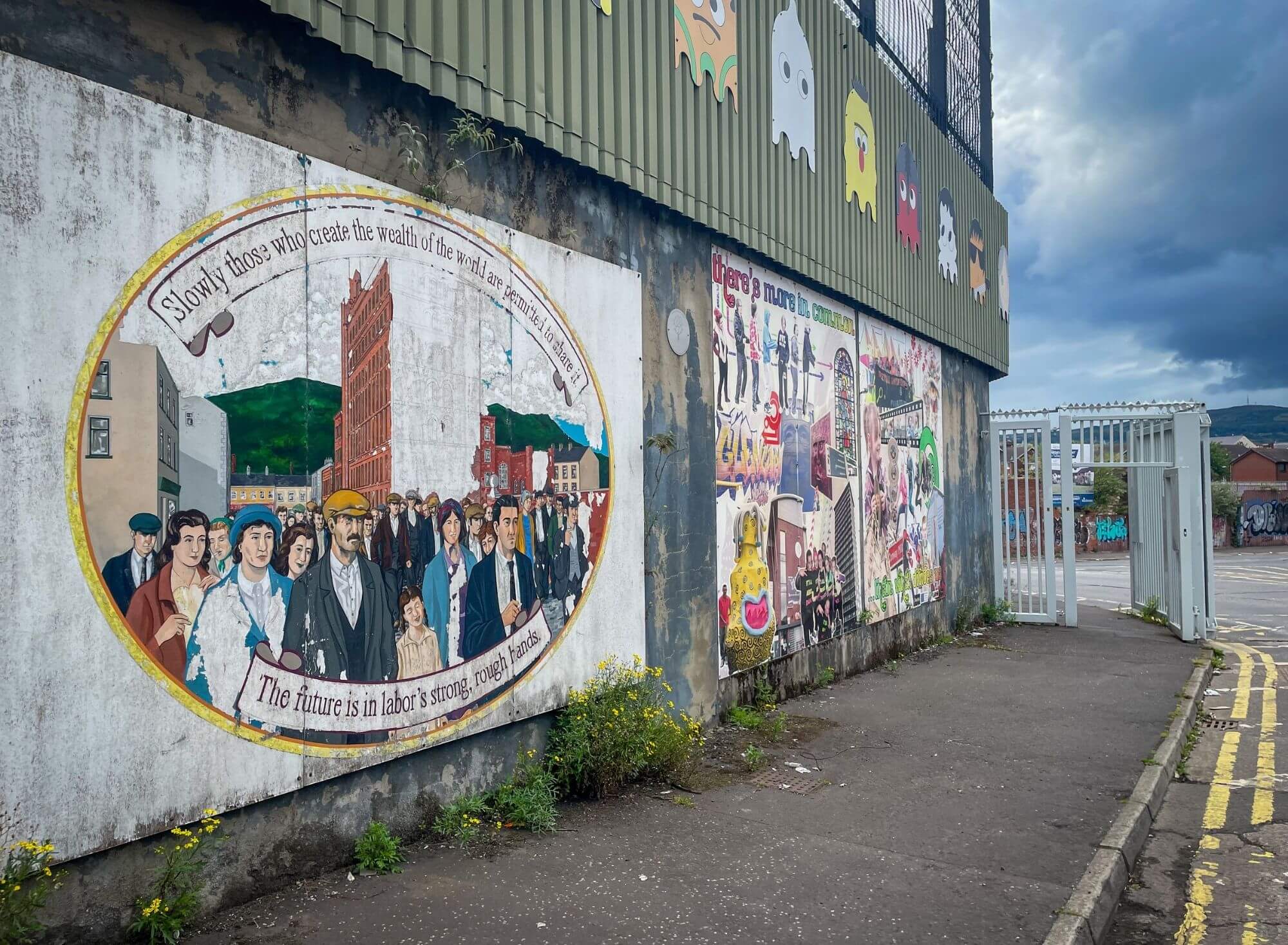ściany pokoju, bramy pokoju, Irlandia Północna, Belfast, murale, konflikt