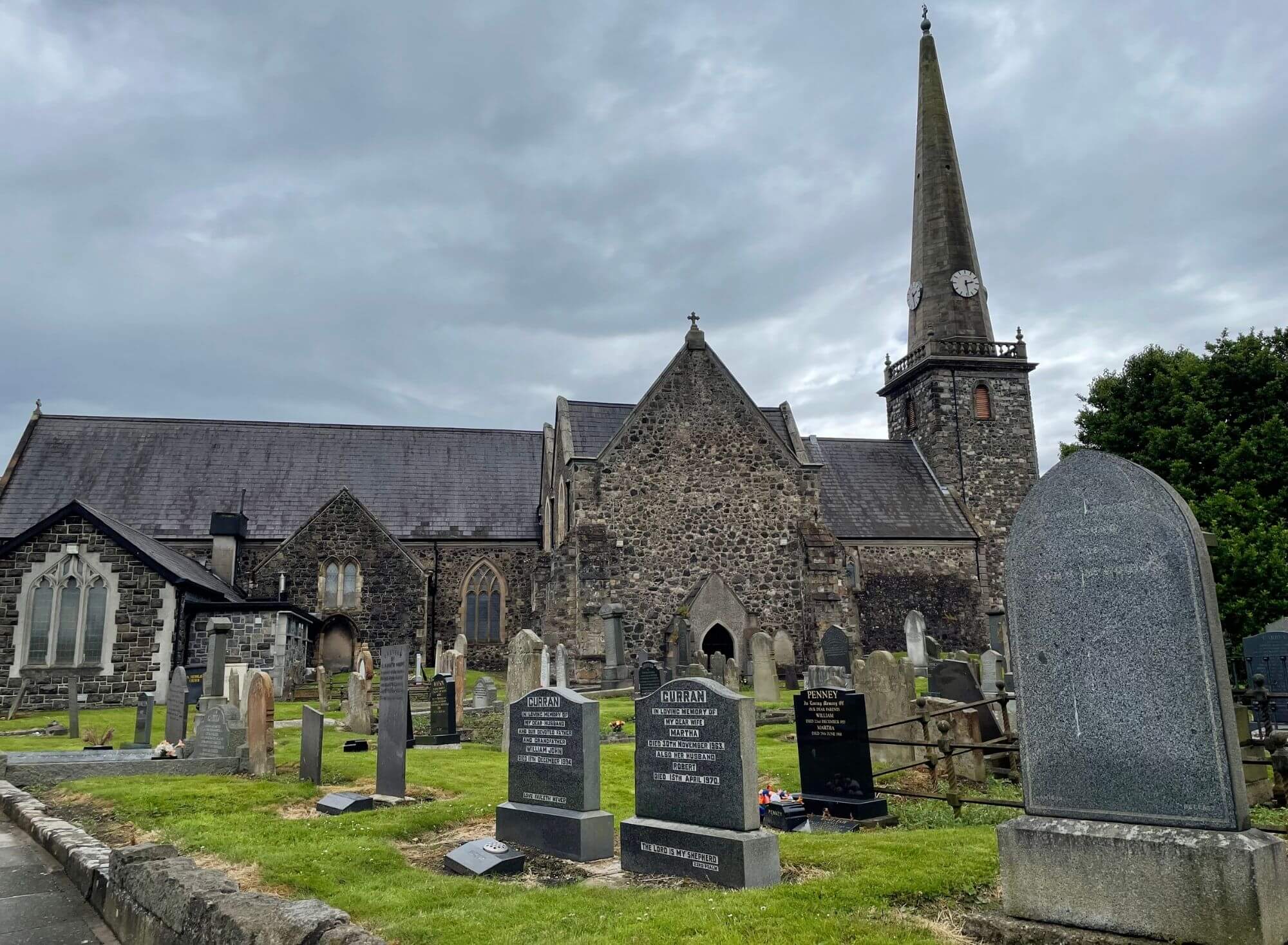 Carrickfergus, cmentarz, kościół
