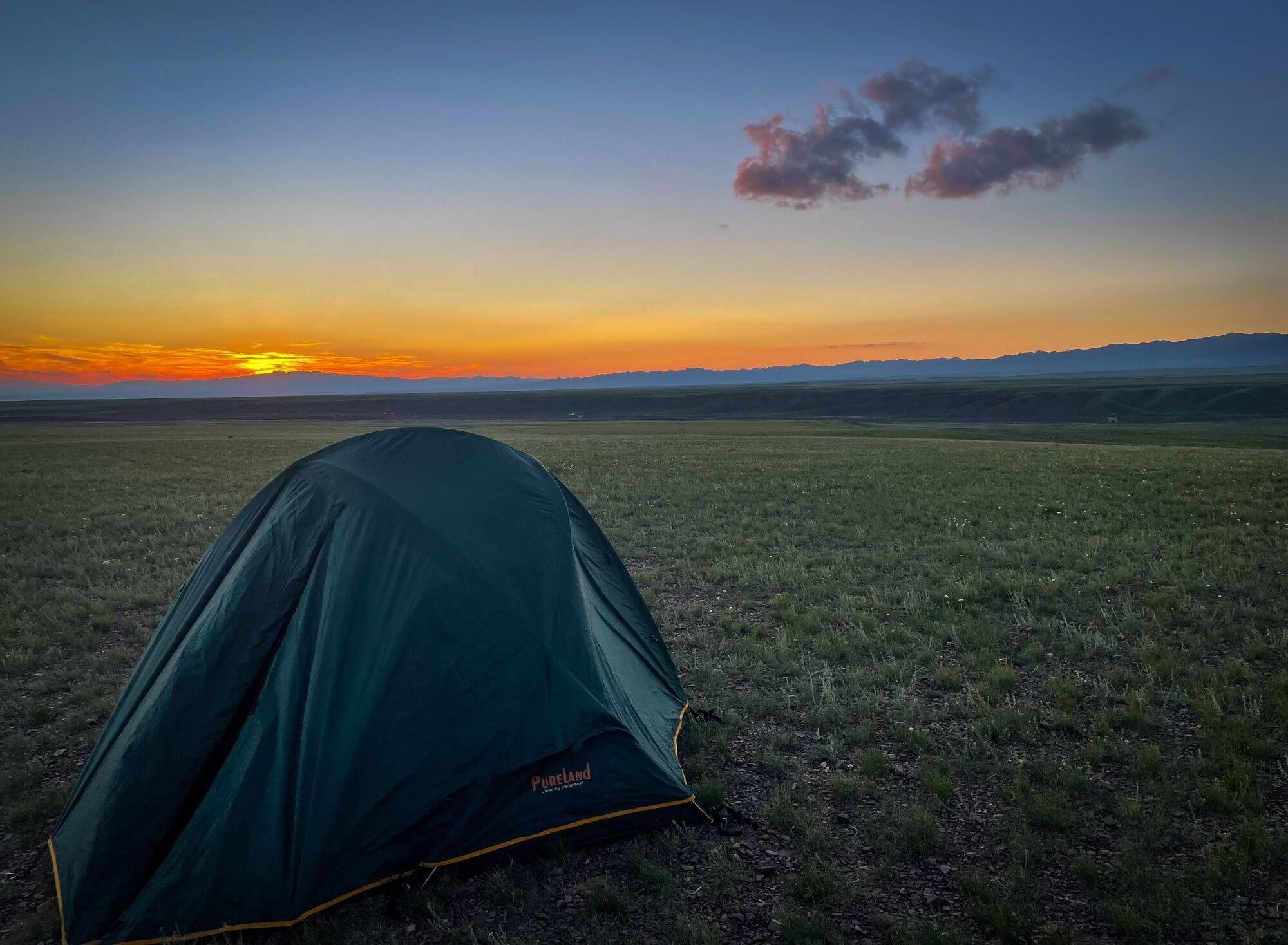 namiot, Mongolia, step, zachód słońca