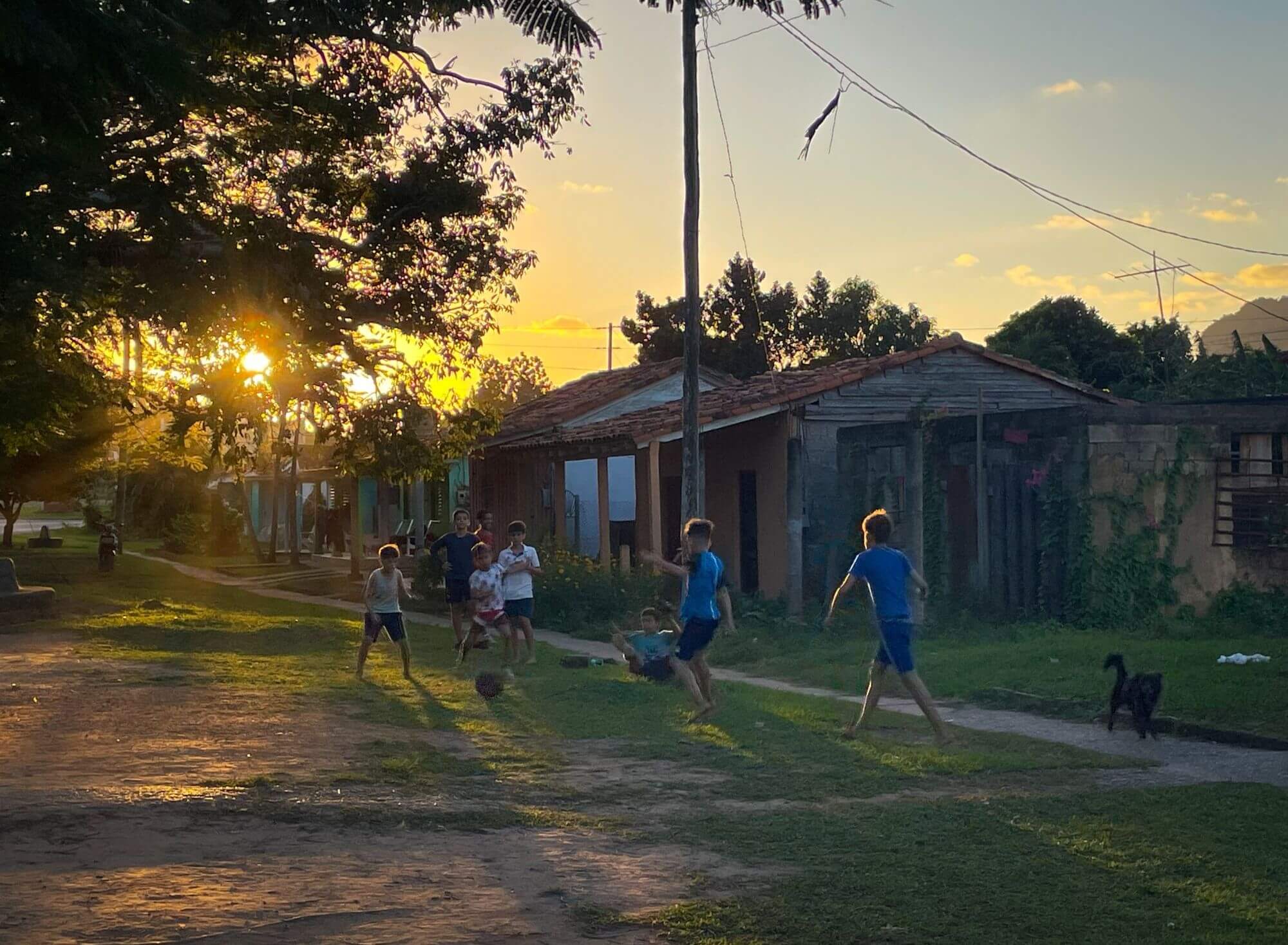 Kuba, zachód słońca, Vinales, Karaiby